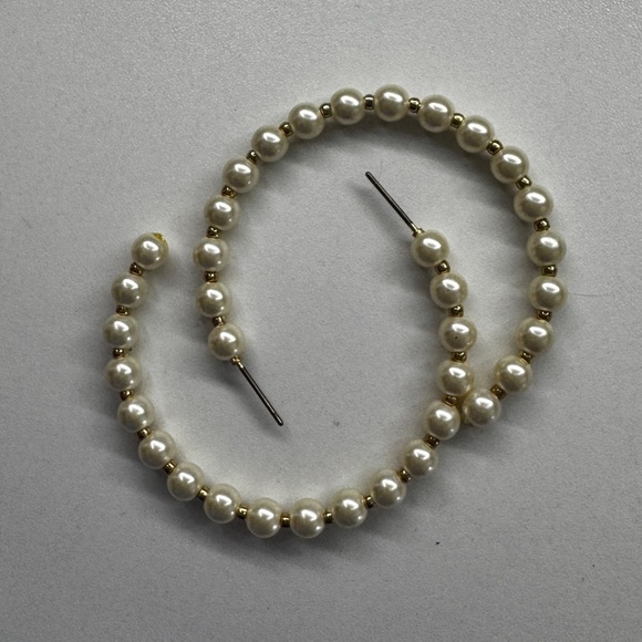 Elegant Pearl Hoop Earrings - Picture 1 of 1
